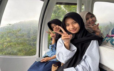 Naik Kereta Gantung Genting Highlands, Siswa Sidoarjo Rasakan Pengalaman Baru